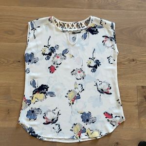 Maurices floral blouse
